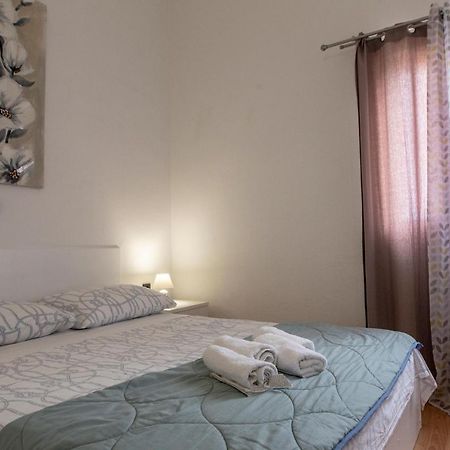 Zorana Apartman Rogoznica  Kültér fotó