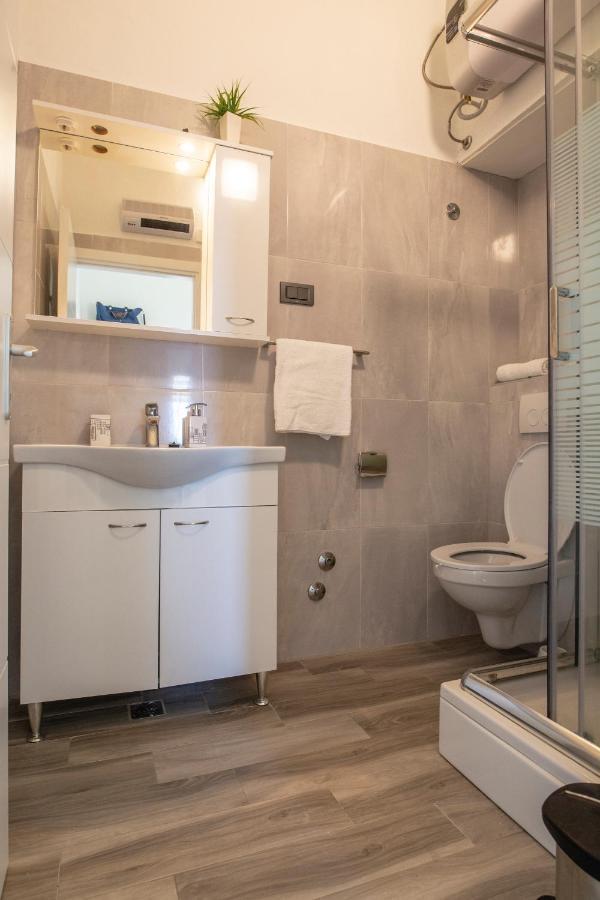 Zorana Apartman Rogoznica  Kültér fotó