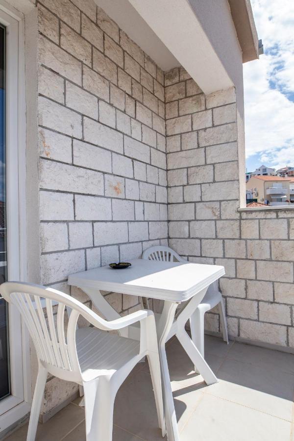 Zorana Apartman Rogoznica  Kültér fotó
