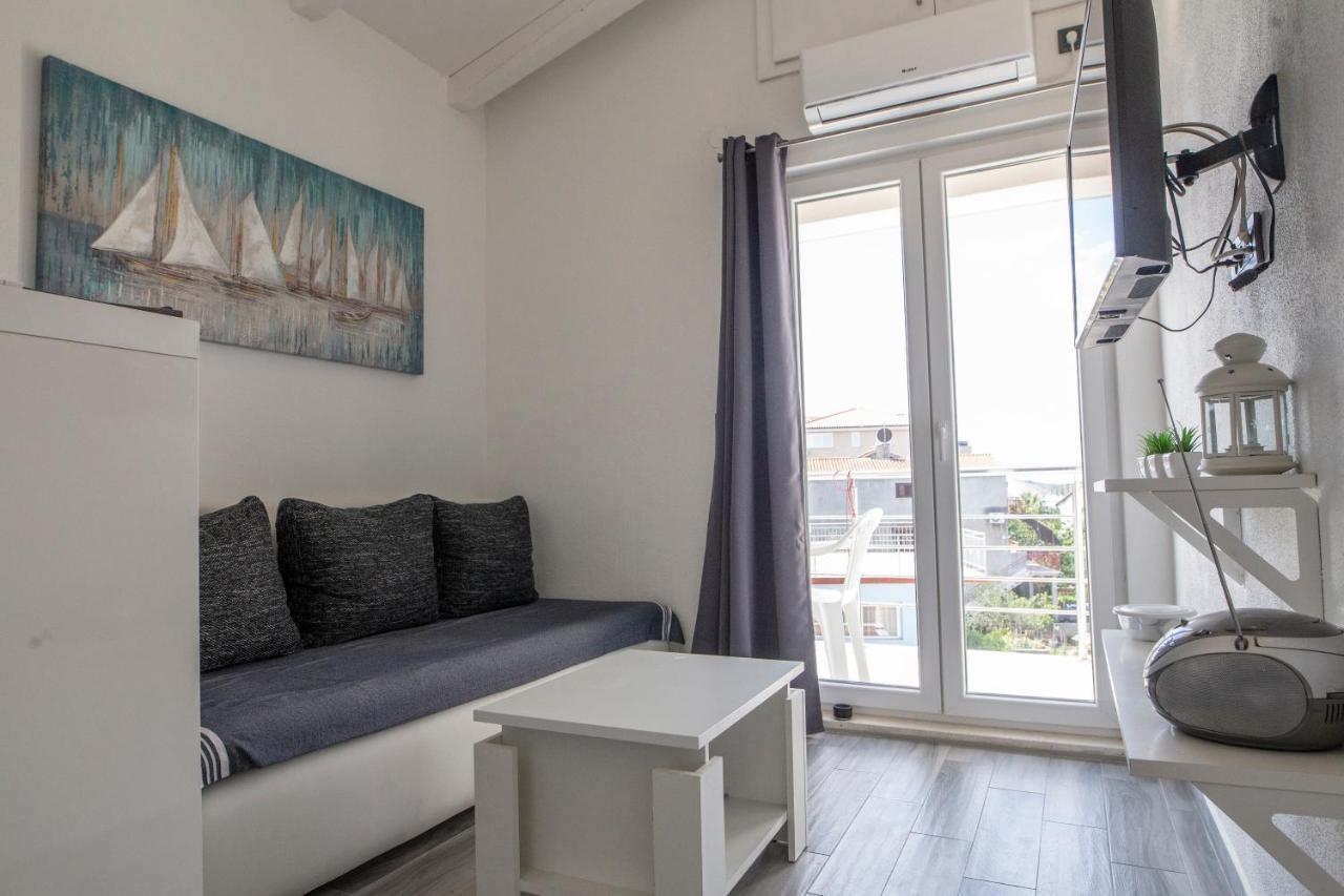 Zorana Apartman Rogoznica  Kültér fotó